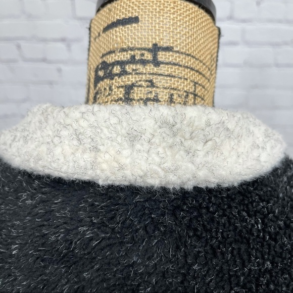 Sisko and Co. Black and White Teddy Sherpa Style Coat - Picture 10 of 12